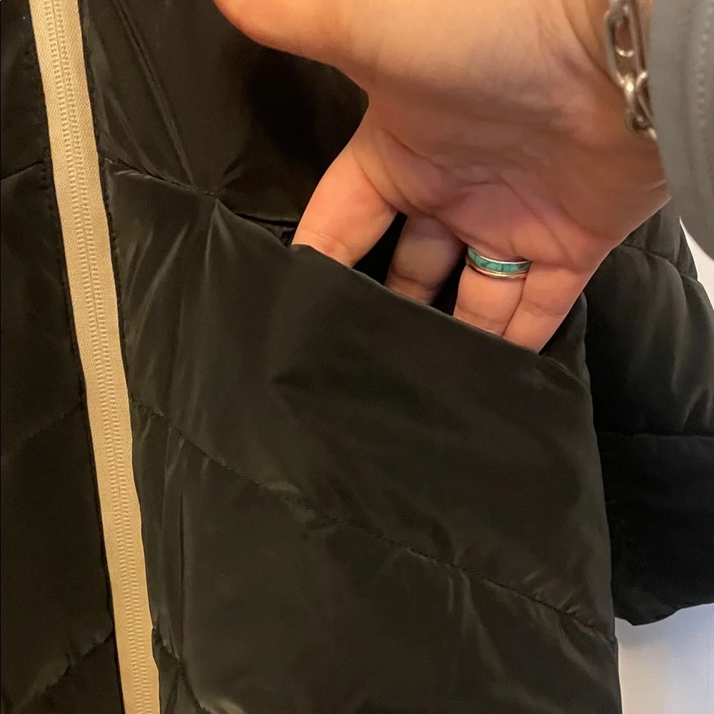 Cozy Black Puffer Jacket for Kids